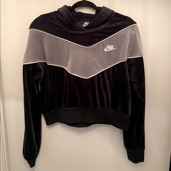 Nike Tops - Nike Velour cropped hoodie!